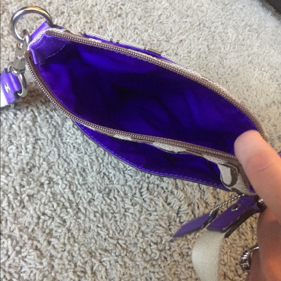 Coach Legacy Swingpack Signature Crossbody Bag - Picture 5 of 8